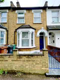 3 bedroom house for sale, Marten Road, London E17
