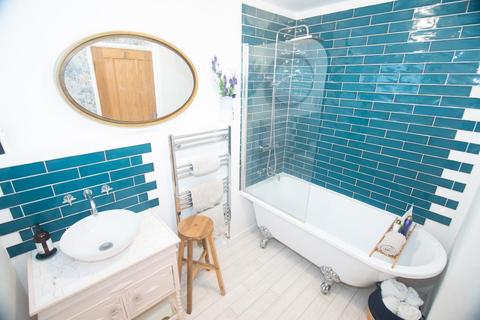 Wickobi Waltham Road, Terling, Chelmsford, CM3 2QR