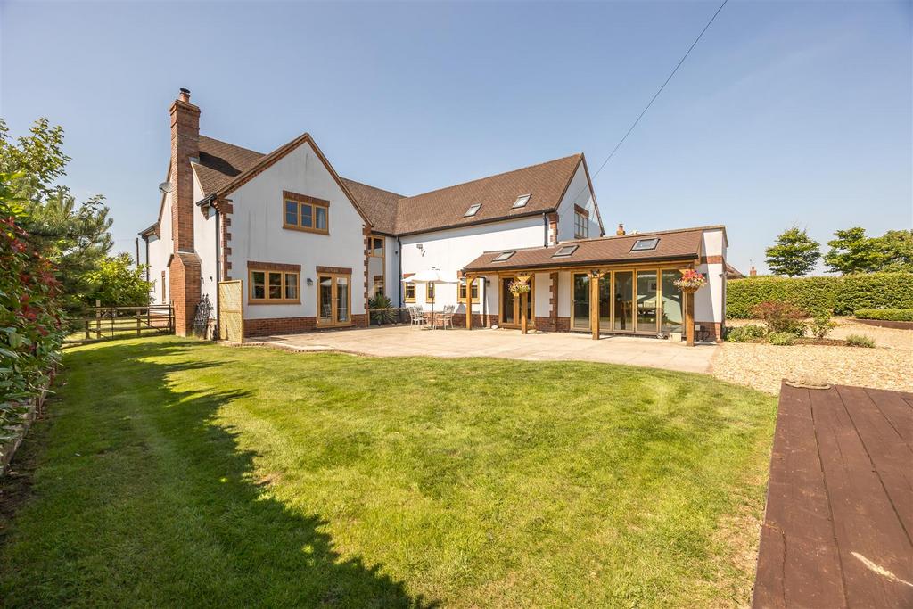 Wideangles.co.uk 3 L9 A7329.jpg