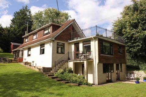 5 bedroom detached house for sale, Great Buckland KENT