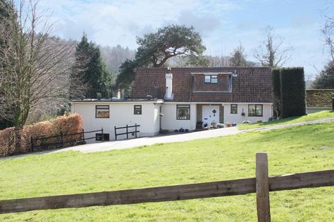 5 bedroom detached house for sale, Great Buckland KENT