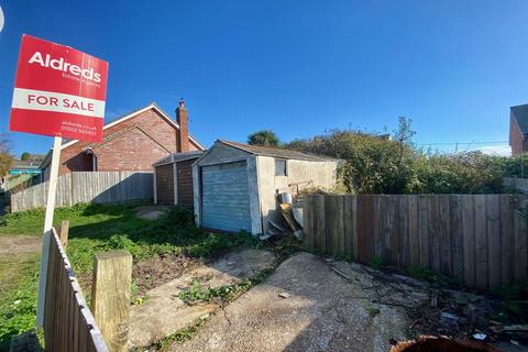 Garage for sale, Green Lane, Kessingland, Lowestoft - Land And Garage