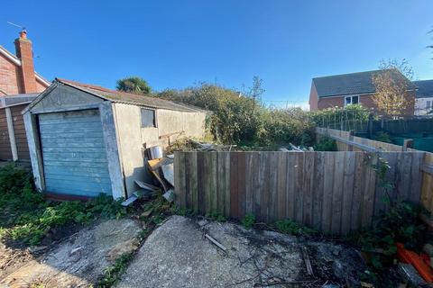 Garage for sale, Green Lane, Kessingland, Lowestoft - Land And Garage