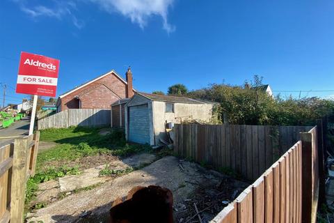 Garage for sale, Green Lane, Kessingland, Lowestoft - Land And Garage