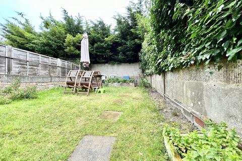 3 bedroom terraced house for sale, Victoria Avenue, Margate