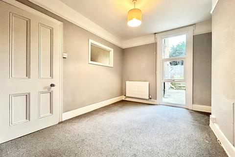 3 bedroom terraced house for sale, Victoria Avenue, Margate