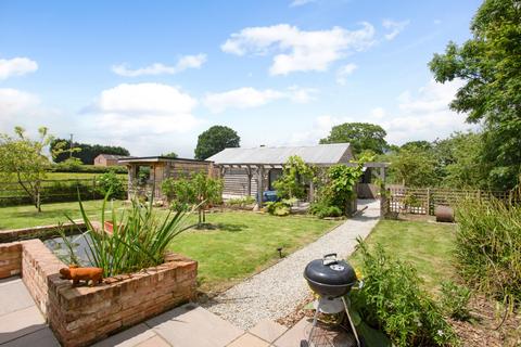 4 bedroom semi-detached house for sale, Frittenden Road, Biddenden, Ashford, Kent, TN27