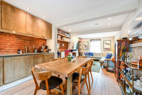 2 bedroom flat for sale, Theberton Street, Barnsbury, London, N1