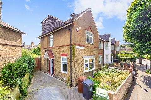3 bedroom end of terrace house for sale, Thorpe Crescent, Walthamstow E17