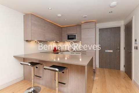 1 bedroom apartment to rent, Octavia House, Townmead Road SW6