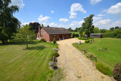 3 bedroom bungalow for sale, Stockton Road, Rugby CV23