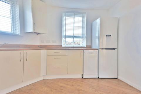 2 bedroom ground floor flat to rent, Oakland Walk, Falmouth TR11