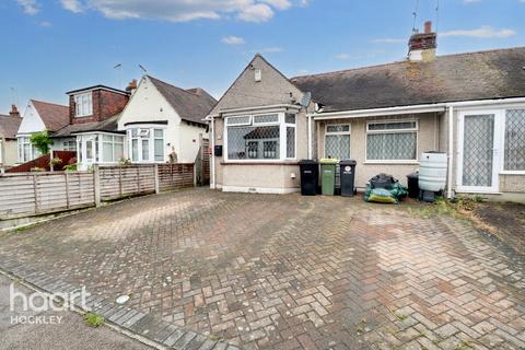 3 bedroom semi-detached bungalow for sale, Hawkwell Chase, Hockley