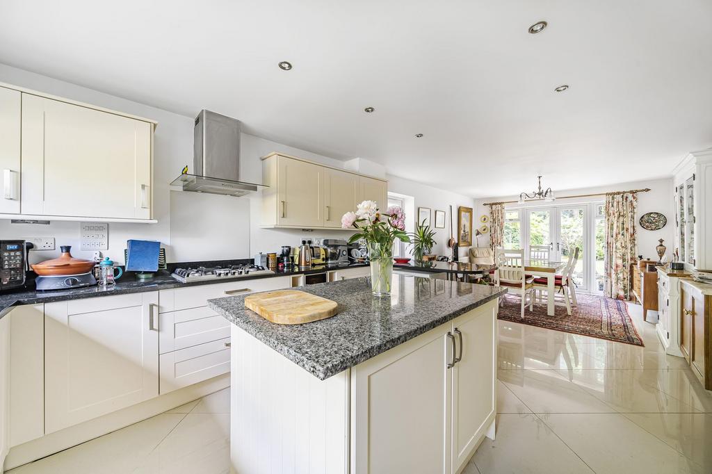 Kitchen / Breakfast Room