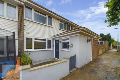 3 bedroom terraced house for sale, Stour Close, Strood, Rochester, ME2 3JX