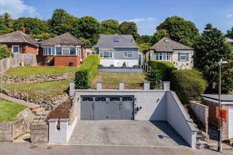 4 bedroom detached bungalow for sale, Queens Avenue, Dover, CT17