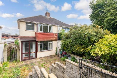 395 Abbey Road, Belvedere, DA17 5DH