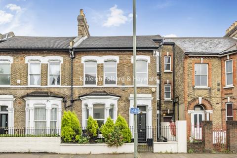 4 bedroom end of terrace house to rent, College Road Bromley BR1