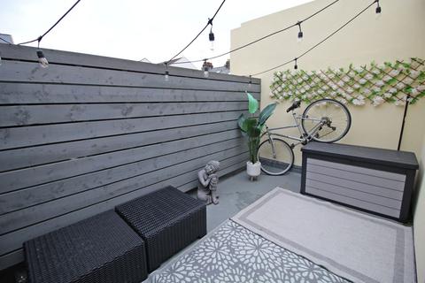 1 bedroom apartment for sale, Victoria Street, Jersey JE2