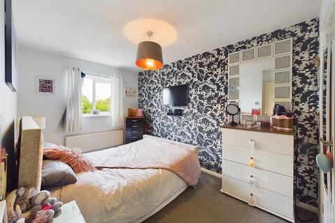 22 Harleys Field, Abbeymead, Gloucester, GL4 4RN