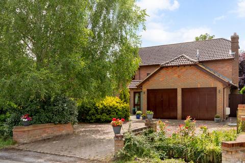 4 bedroom detached house for sale, Chapel Lane, Long Marston