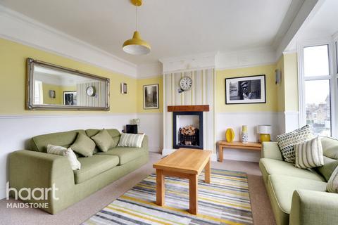 1 bedroom maisonette for sale, Douglas Road, Maidstone