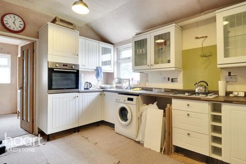 1 bedroom maisonette for sale, Douglas Road, Maidstone