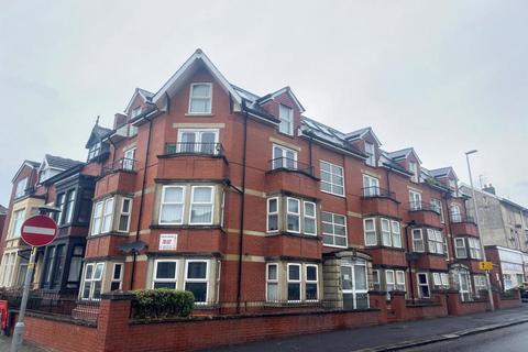 6 bedroom apartment for sale, Goodwood Place, Blackpool FY1