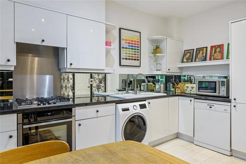 57 Middleton Road, London, E8 4EE