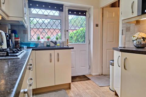 33c High Moor Crescent, Oldham, OL4 2SN