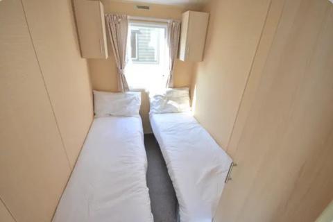 2 bedroom static caravan for sale, Walton Avenue, Felixstowe IP11