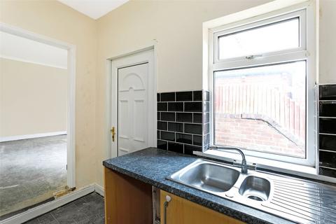 2 bedroom terraced house for sale, Castleford Road, Normanton, West Yorkshire, WF6