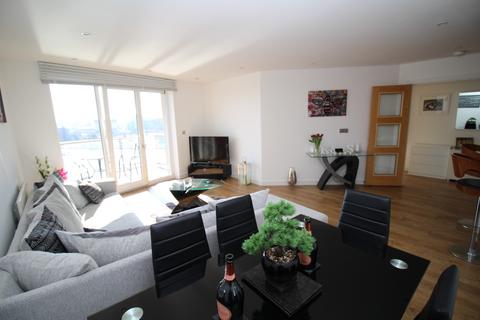 2 bedroom apartment for sale, Sovereign Point, 31 The Quays, Salford, Lancashire, M50