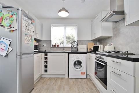 3 bedroom detached house for sale, Alexandra Gardens, Woking GU21