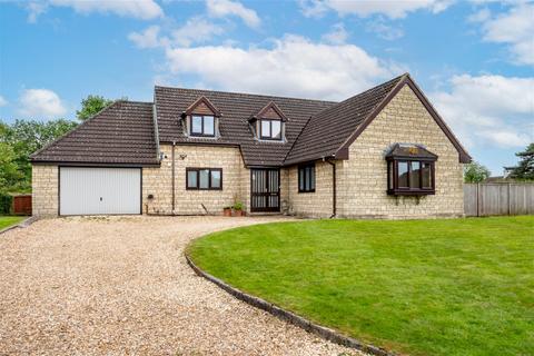4 bedroom detached house for sale, Styles Meadow, Frome, BA11 5JT
