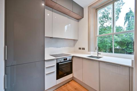 1 bedroom flat for sale, Station Road, Twickenham, TW1