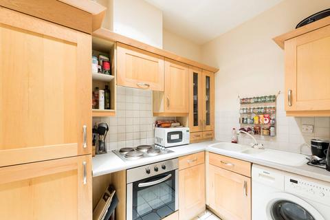 2 bedroom flat to rent, Royal Belgrave House, Pimlico, London, SW1V