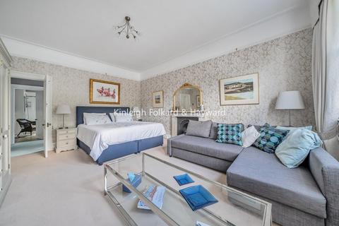 21 Lower Camden, Chislehurst, BR7 5HY