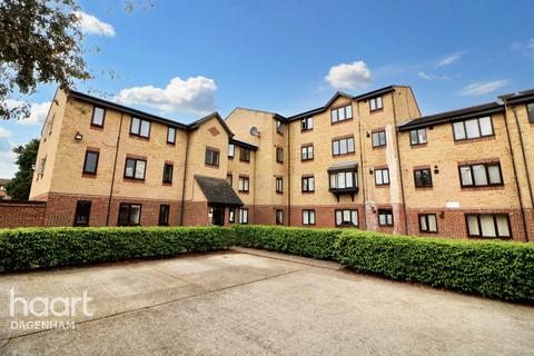 1 bedroom flat for sale, Plumtree Close, Dagenham