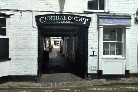 Retail property (high street) to rent, Unit 8, Central Court, Bridgnorth, WV16 4DB