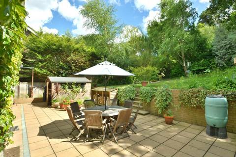 4 bedroom detached house for sale, Heath Close, Colehill, Dorset, BH21 2LP