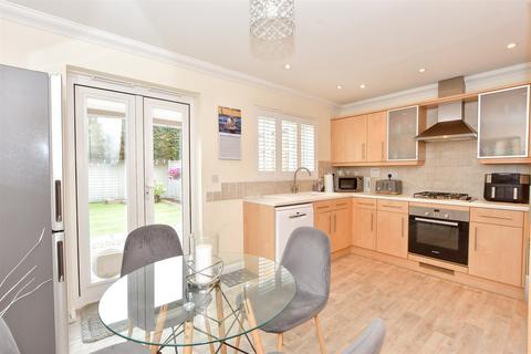 3 bedroom townhouse for sale, The Poplars, Littlehampton, West Sussex