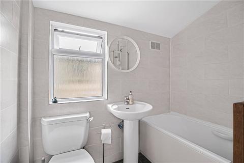 20 Crowther Road, London, SE25 5QW
