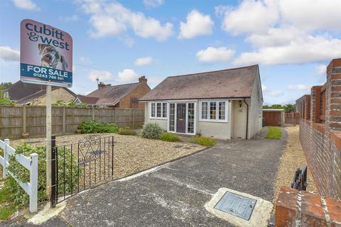 3 bedroom detached bungalow for sale, Newport Drive, Chichester, West Sussex