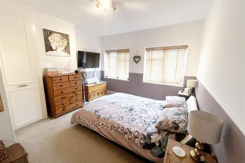 3 bedroom semi-detached house for sale, Warstock Road, Kings Heath
