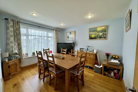 3 bedroom end of terrace house for sale, Seven Sisters Road, Eastbourne, East Sussex, BN22