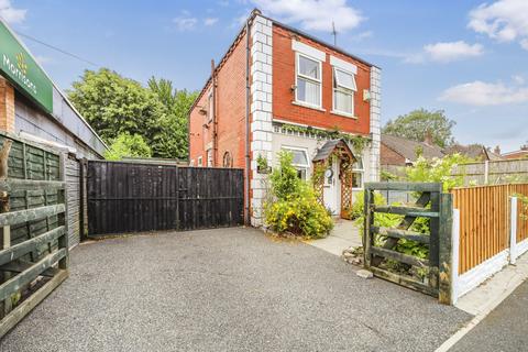 2 bedroom detached house for sale, Park Road South, Newton Le Willows, WA12