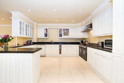 5 bedroom semi-detached house to rent, Randolph Avenue, Maida Vale, London, W9