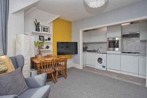 1 bedroom flat for sale, Bouverie Road West, Folkestone, CT20