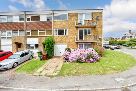 1 bedroom ground floor flat for sale, Church Street, Littlehampton, West Sussex